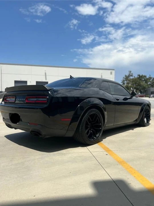 2019 Dodge Challenger 3rd Gen - Image 10 of 15