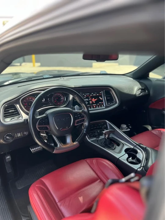 2019 Dodge Challenger 3rd Gen - Image 13 of 15