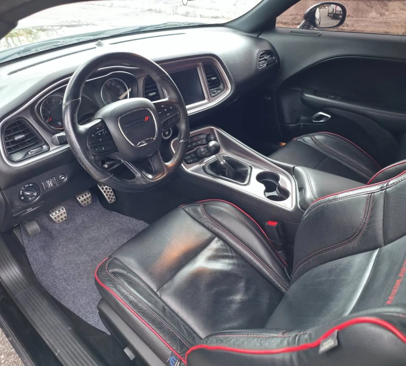 2019 Dodge Challenger 3rd Gen - Image 10 of 13