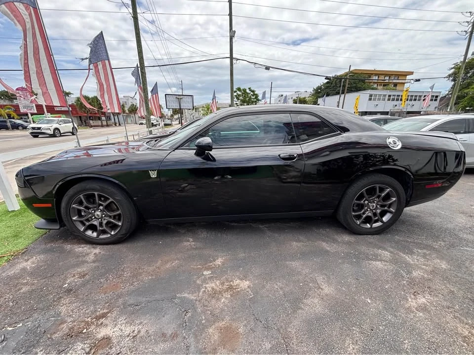 2019 Dodge Challenger 3rd Gen - Image 2 of 11