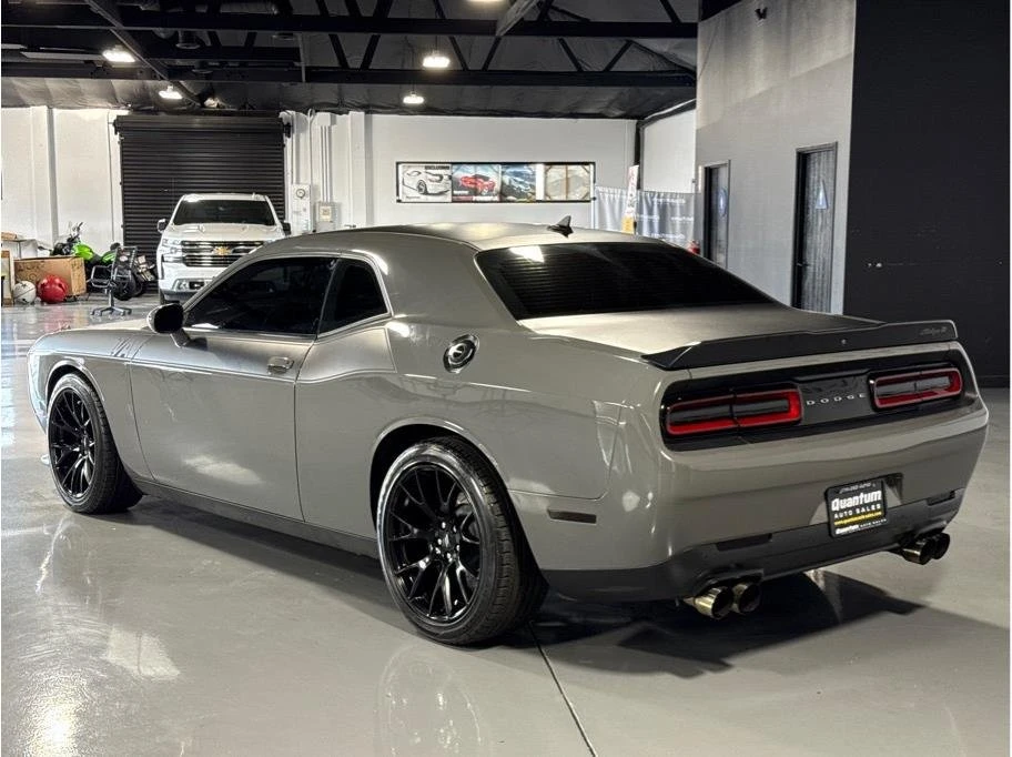 2019 Dodge Challenger 3rd Gen - Image 16 of 17