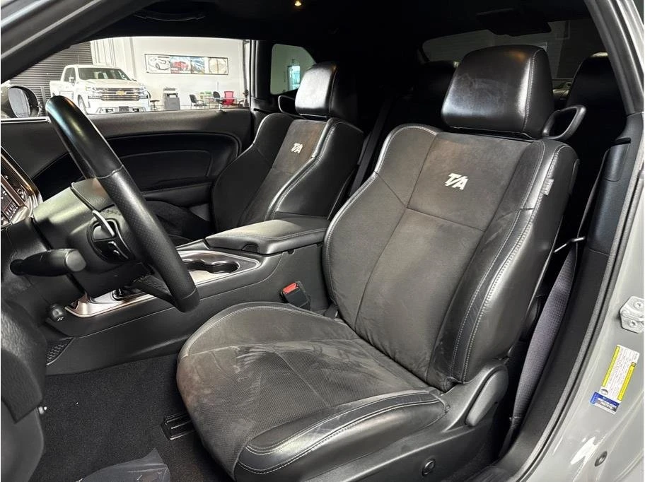 2019 Dodge Challenger 3rd Gen - Image 8 of 17