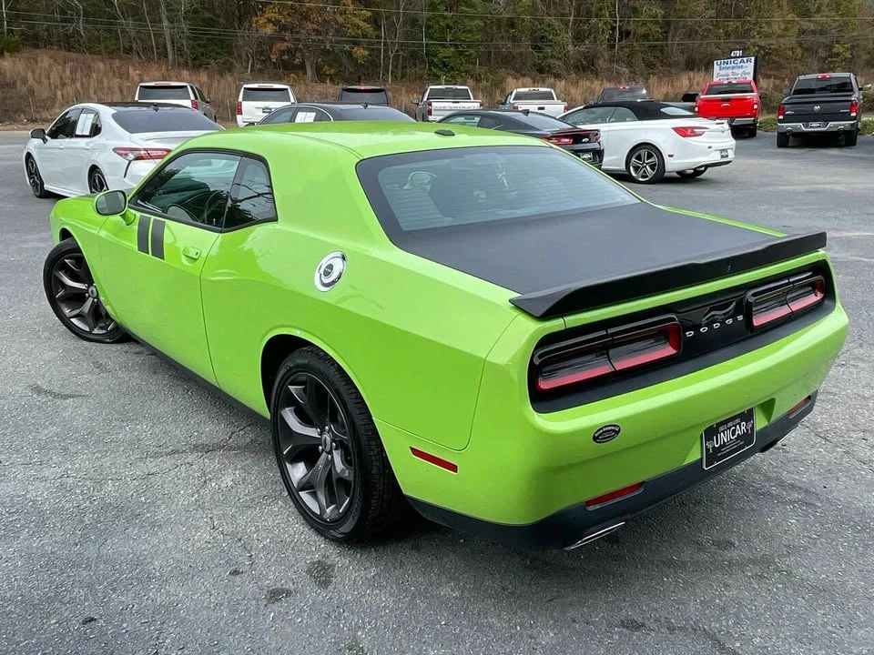 2019 Dodge Challenger 3rd Gen - Image 5 of 19