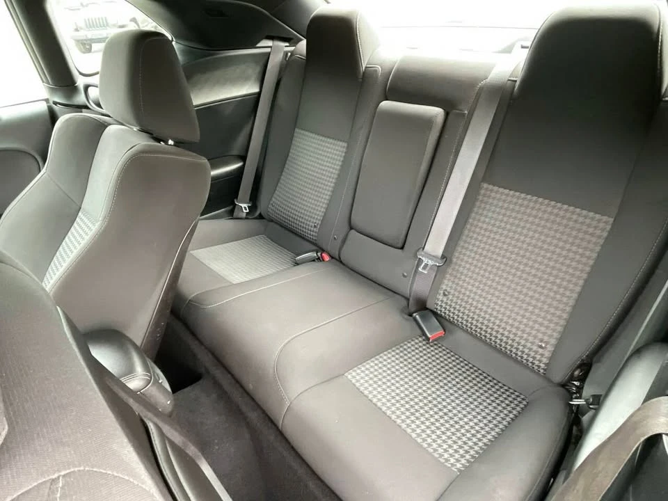 2019 Dodge Challenger 3rd Gen - Image 9 of 19