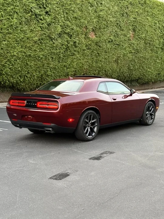 2019 Dodge Challenger 3rd Gen - Image 9 of 15