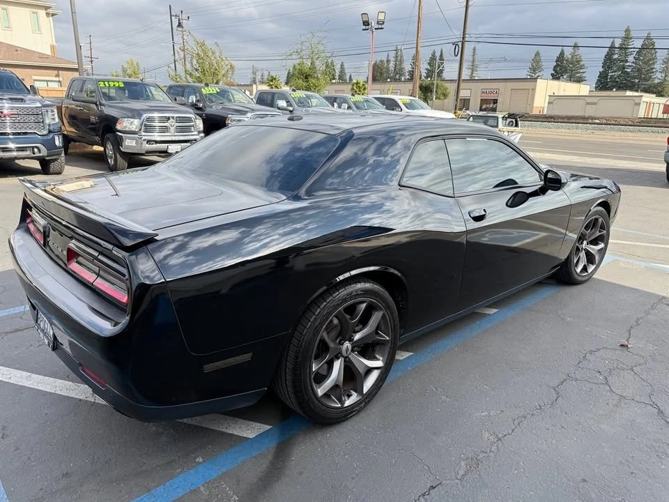 2019 Dodge Challenger 3rd Gen - Image 5 of 13