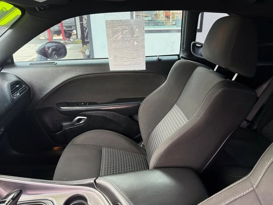 2019 Dodge Challenger 3rd Gen - Image 11 of 13
