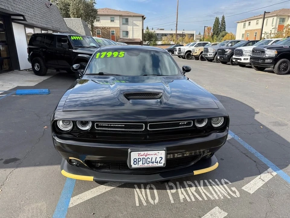 2019 Dodge Challenger 3rd Gen - Image 2 of 13