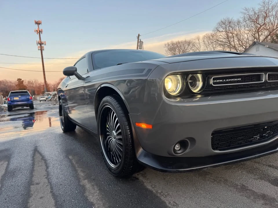 2019 Dodge Challenger 3rd Gen - Image 10 of 20