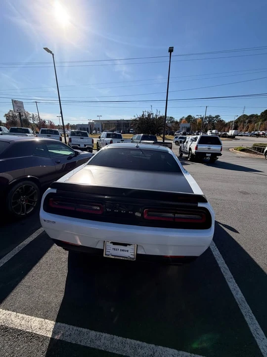 2019 Dodge Challenger SRT Hellcat 3rd Gen - Image 4 of 10