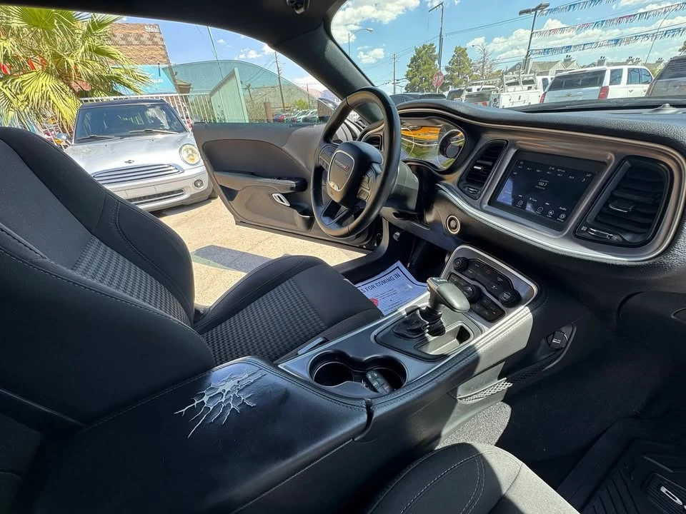 2019 Dodge Challenger 3rd Gen - Image 12 of 13