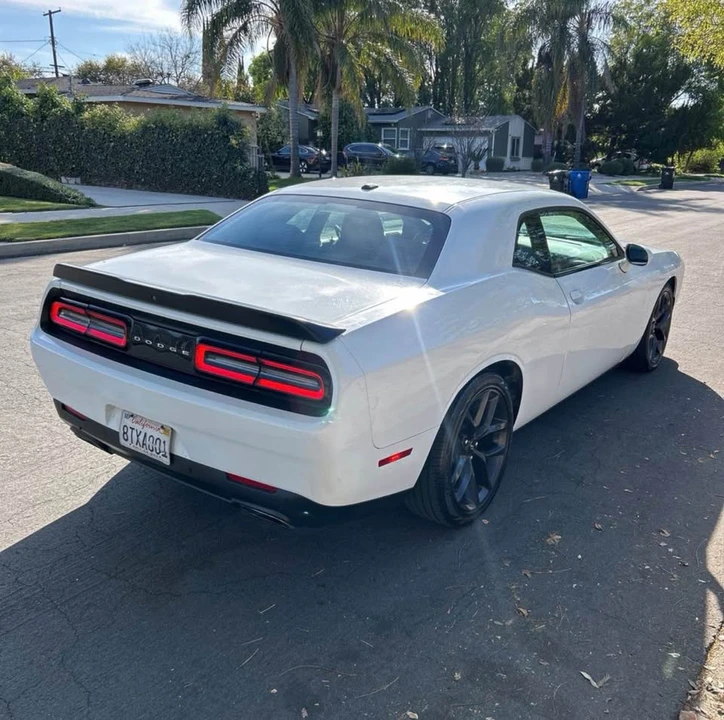 2019 Dodge Challenger 3rd Gen - Image 5 of 13