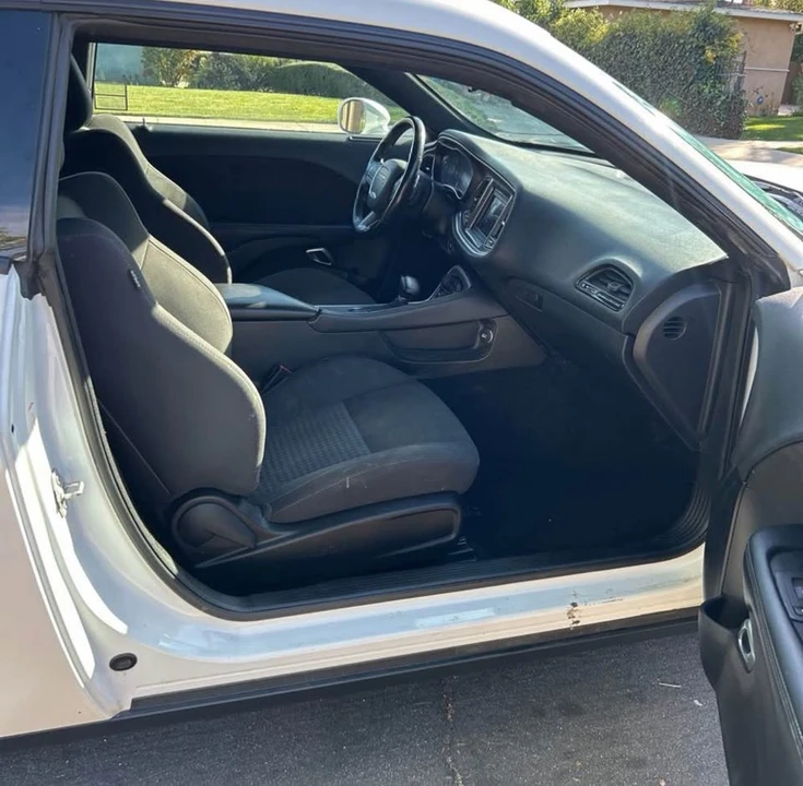 2019 Dodge Challenger 3rd Gen - Image 10 of 13