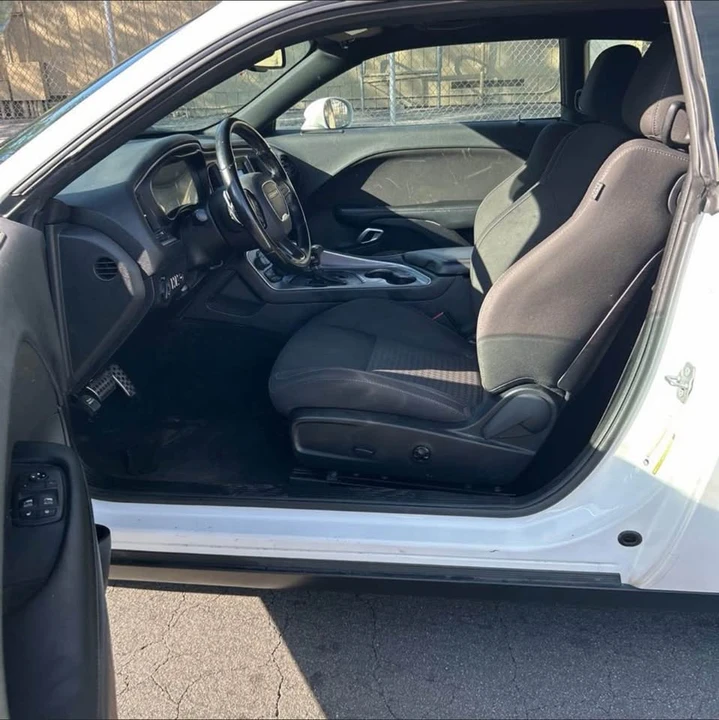 2019 Dodge Challenger 3rd Gen - Image 9 of 13