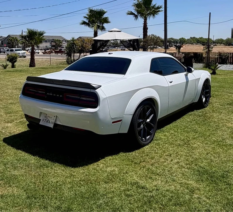 2019 Dodge Challenger 3rd Gen - Image 5 of 10