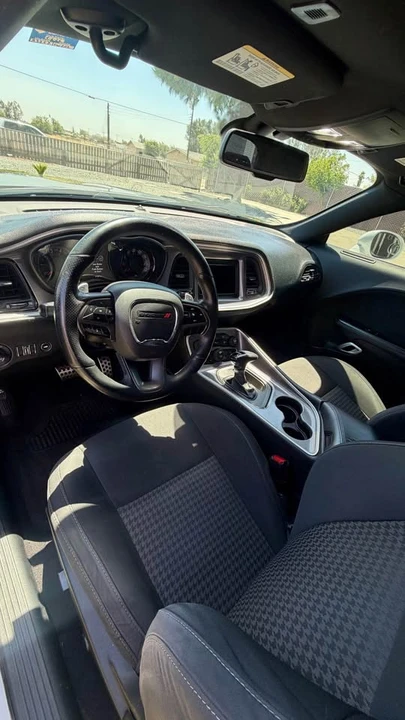 2019 Dodge Challenger 3rd Gen - Image 7 of 10