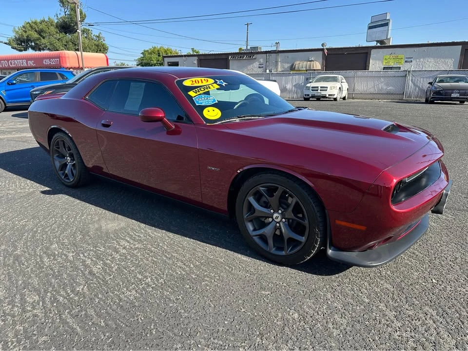 2019 Dodge Challenger 3rd Gen - Image 2 of 15