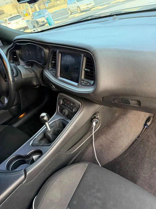 2019 Dodge Challenger 3rd Gen - Image 16 of 20