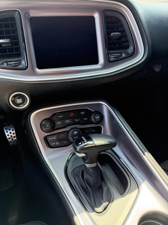 2019 Dodge Challenger 3rd Gen - Image 6 of 8
