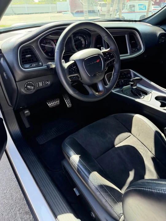 2019 Dodge Challenger 3rd Gen - Image 3 of 8