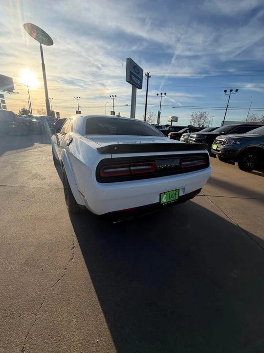 2019 Dodge Challenger SRT8 & 392 3rd Gen - Image 4 of 6