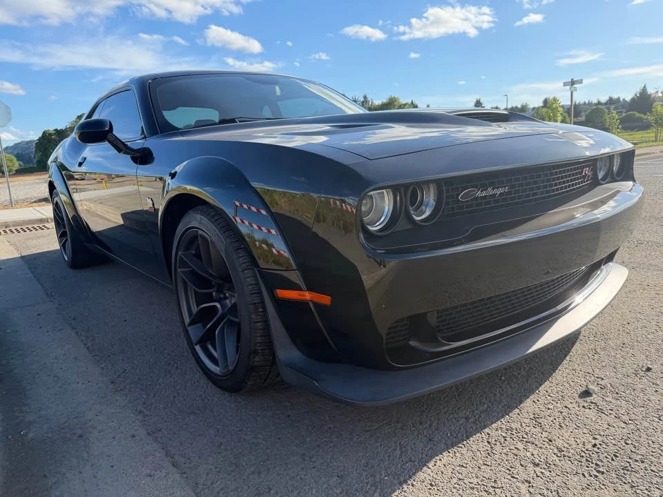 2019 Dodge Challenger SRT8 & 392 3rd Gen - Image 2 of 9