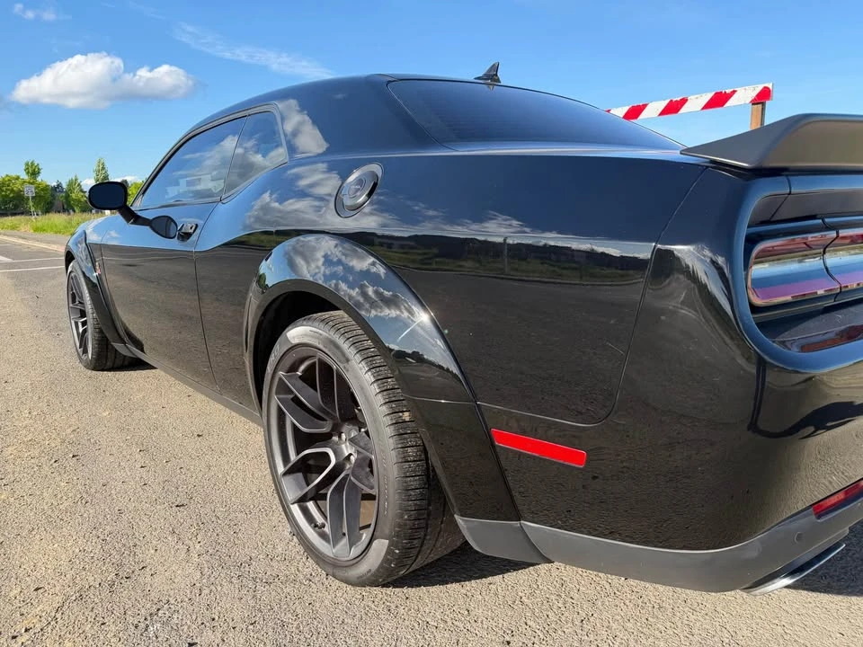 2019 Dodge Challenger SRT8 & 392 3rd Gen - Image 4 of 9
