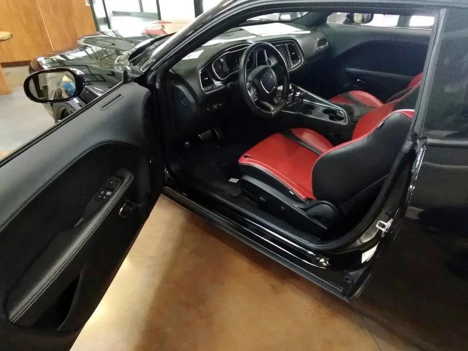 2019 Dodge Challenger SRT Hellcat 3rd Gen - Image 2 of 8