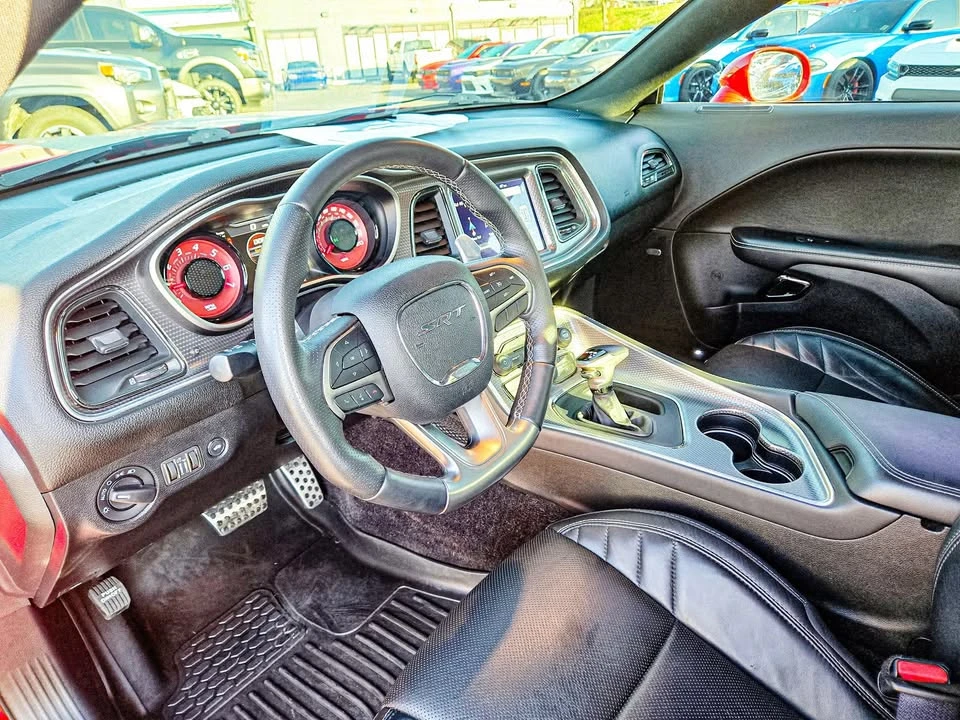 2019 Dodge Challenger SRT Hellcat 3rd Gen - Image 9 of 15