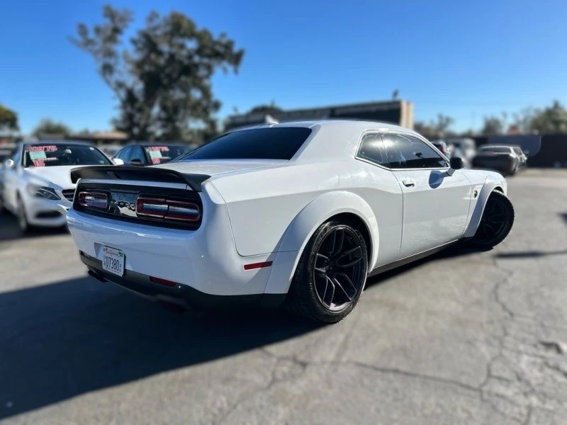 2019 Dodge Challenger SRT Hellcat 3rd Gen - Image 4 of 12