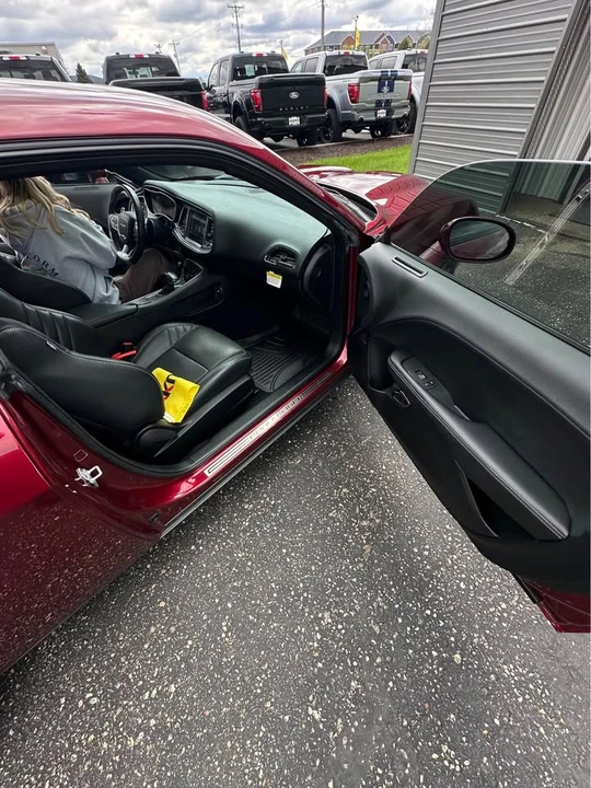 2019 Dodge Challenger SRT Hellcat 3rd Gen - Image 6 of 12