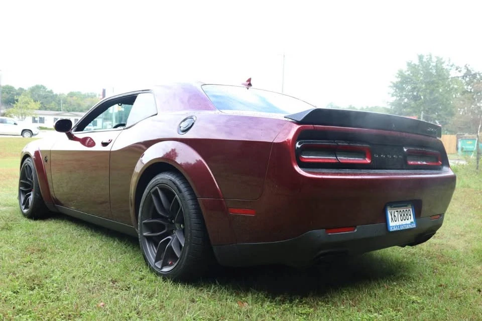 2019 Dodge Challenger SRT Hellcat 3rd Gen - Image 5 of 20