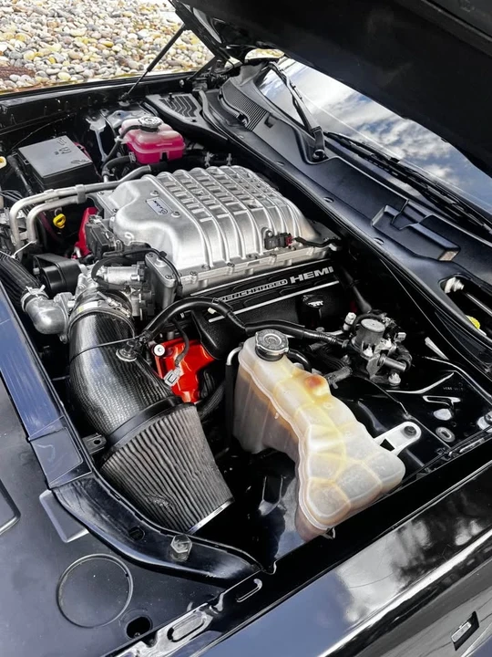 2019 Dodge Challenger SRT Hellcat 3rd Gen - Image 15 of 18