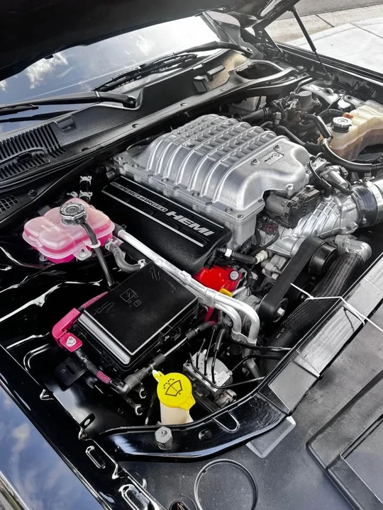 2019 Dodge Challenger SRT Hellcat 3rd Gen - Image 16 of 18