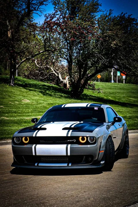 2019 Dodge Challenger SRT Hellcat 3rd Gen - Image 3 of 8