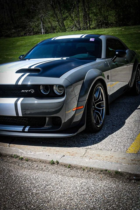 2019 Dodge Challenger SRT Hellcat 3rd Gen - Image 7 of 8