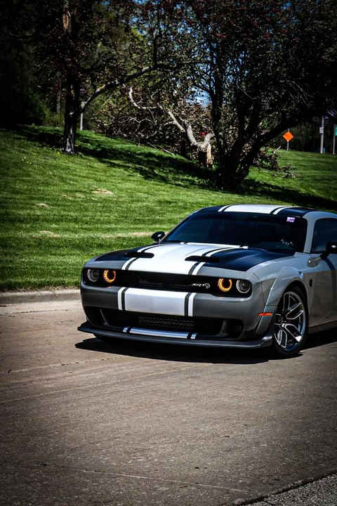 2019 Dodge Challenger SRT Hellcat 3rd Gen - Image 4 of 8