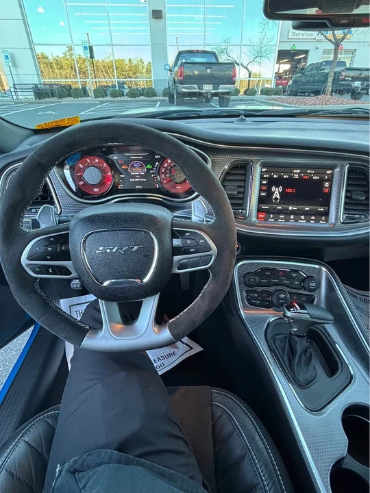 2019 Dodge Challenger SRT Hellcat 3rd Gen - Image 9 of 11