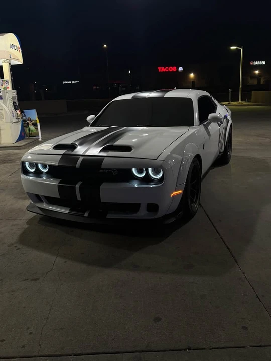 2019 Dodge Challenger SRT Hellcat 3rd Gen - Image 3 of 5