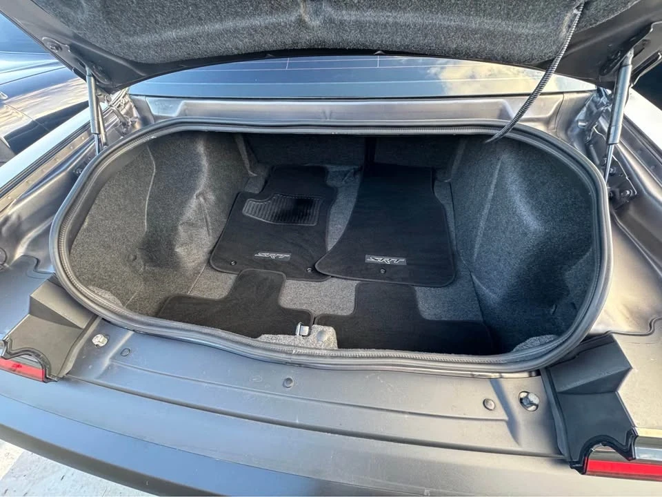 2019 Dodge Challenger SRT Hellcat 3rd Gen - Image 8 of 9
