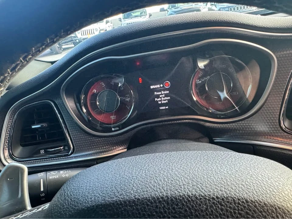 2019 Dodge Challenger SRT Hellcat 3rd Gen - Image 5 of 9