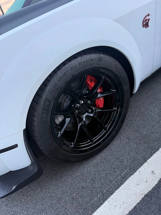 2019 Dodge Challenger SRT Hellcat 3rd Gen - Image 6 of 13