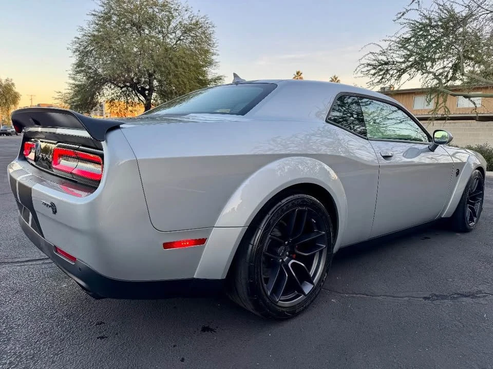 2019 Dodge Challenger SRT Hellcat 3rd Gen - Image 17 of 19