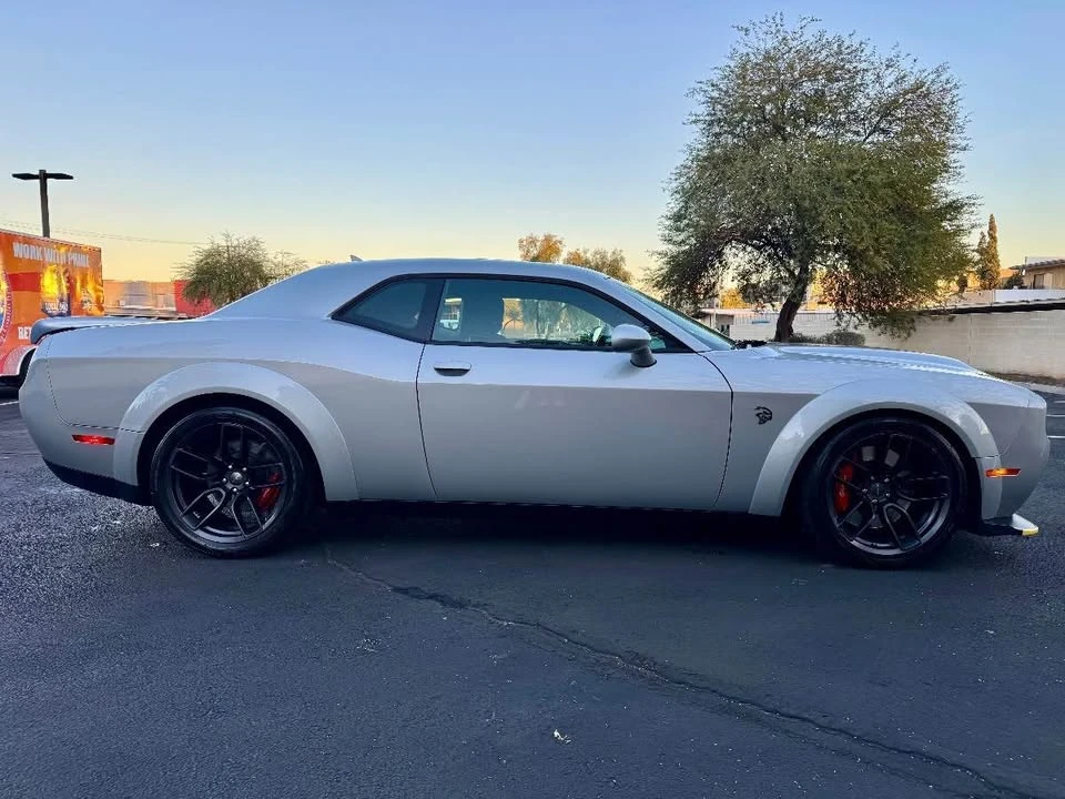 2019 Dodge Challenger SRT Hellcat 3rd Gen - Image 16 of 19