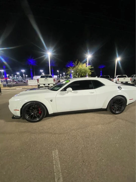 2019 Dodge Challenger SRT Hellcat 3rd Gen - Image 3 of 9
