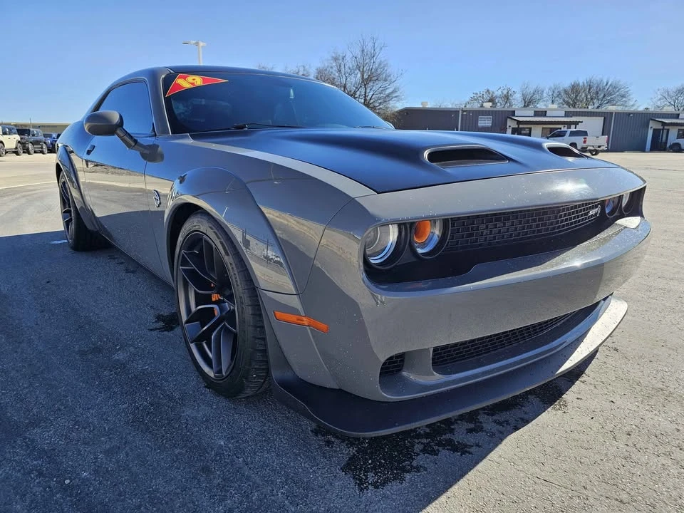 2019 Dodge Challenger SRT Hellcat 3rd Gen - Image 9 of 13
