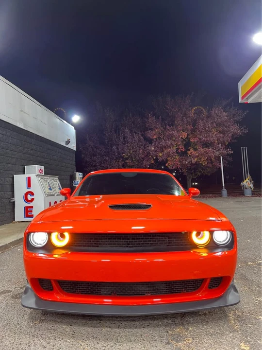 2019 Dodge Challenger SRT Hellcat 3rd Gen - Image 2 of 12