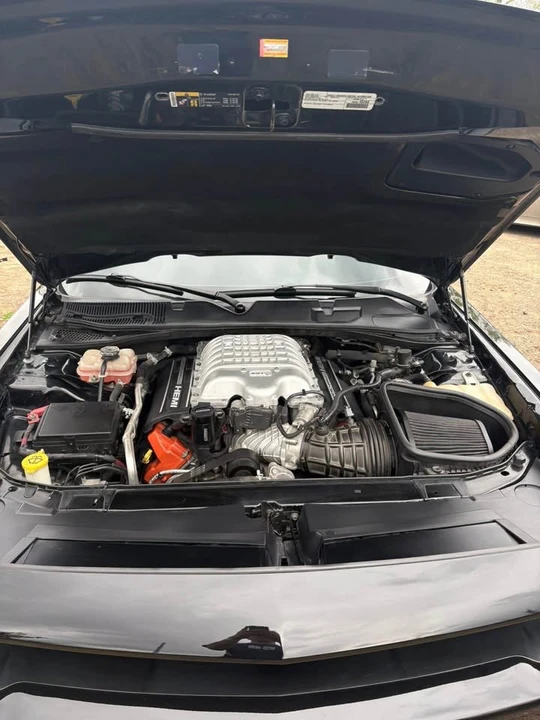 2019 Dodge Challenger SRT Hellcat 3rd Gen - Image 13 of 19