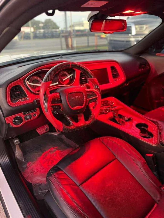 2019 Dodge Challenger SRT Hellcat 3rd Gen - Image 8 of 10