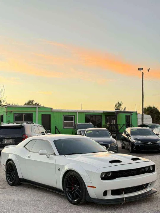 2019 Dodge Challenger SRT Hellcat 3rd Gen - Image 2 of 10